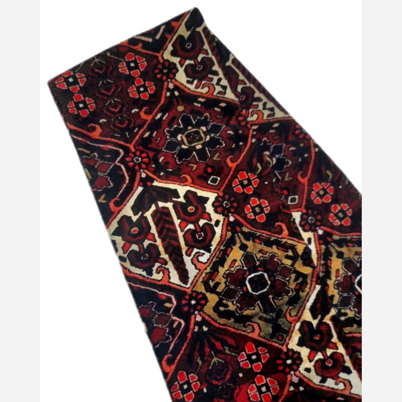 Elegant Traditional Iranian Men’s Silk Scarf with Persian Motif – Perfect for All Seasons and Special Occasions