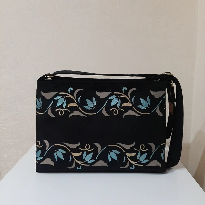 Hand-Painted Women’s Fabric Shoulder Bag with Floral Artwork – Adjustable Strap with Two Internal Pockets, Black Color