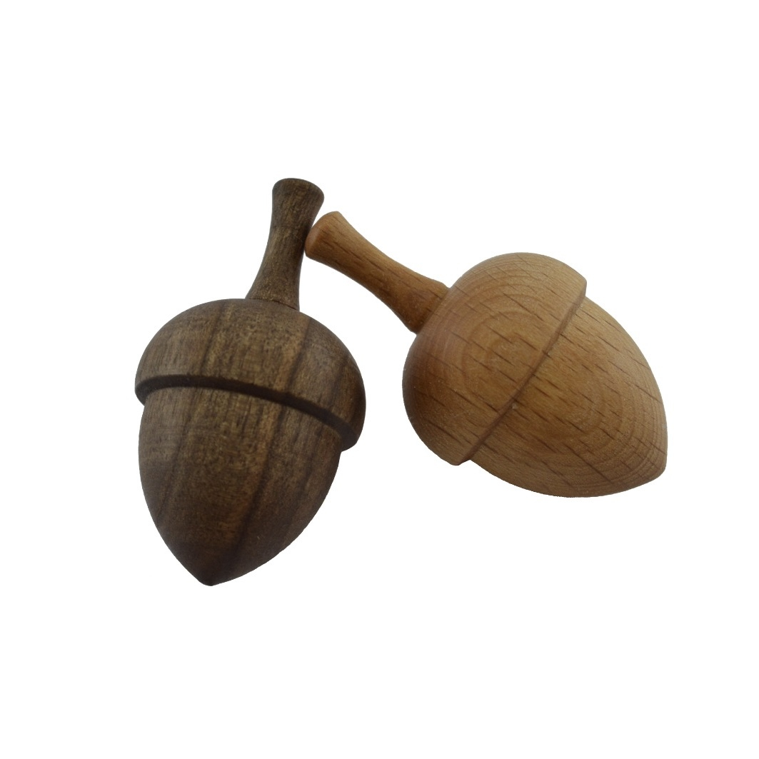 Handcrafted Wooden Spinning Tops With Oak Design – 2-Piece Traditional Set