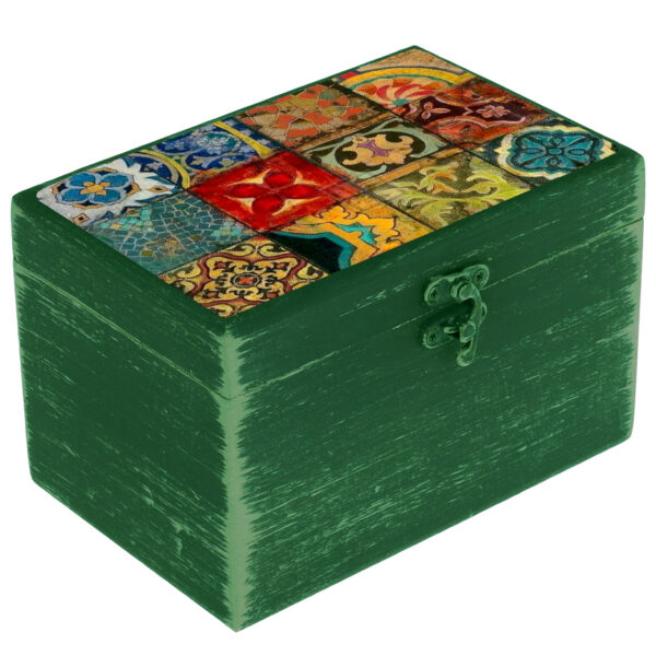 Handcrafted Traditional Gift Box with Persian Tile Pattern (3)
