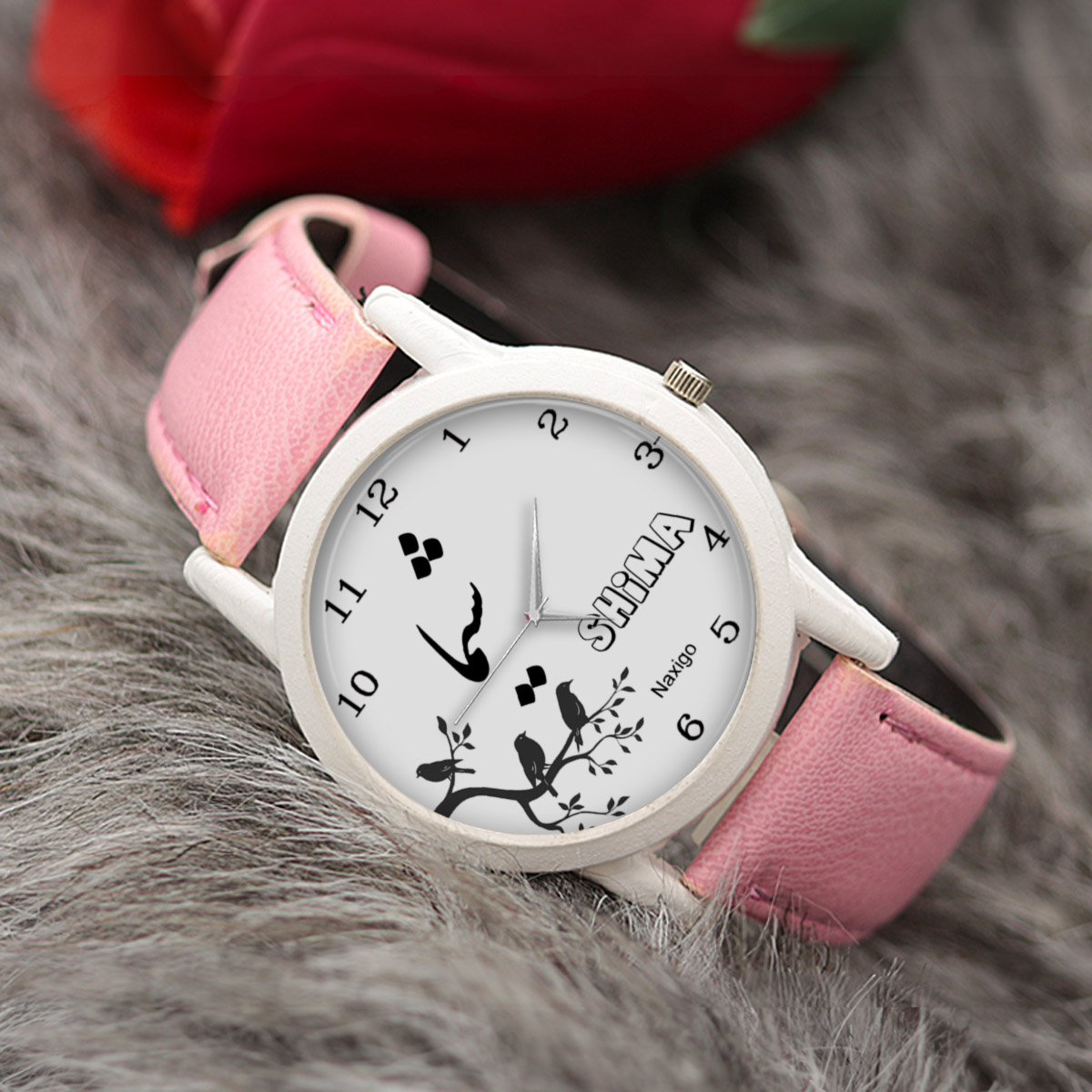 Shima Comfortable Women’s Round Watch – Minimalist White Face and Practical Leather Closure