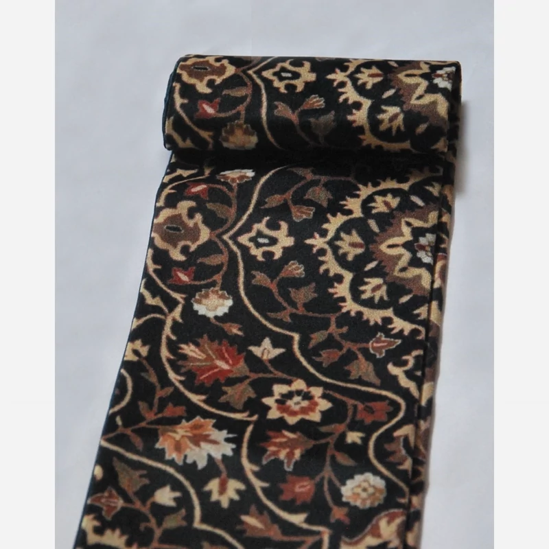 Traditional Floral Silk Velvet Scarf for Men – Double-Sided Versatility & Ideal for Formal and Casual Occasions