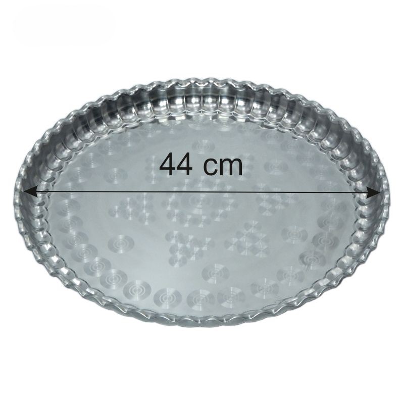 Traditional Stainless Steel Scalloped Serving Tray – Size 44 cm, Perfect for Arabic Feasts and Cuisine