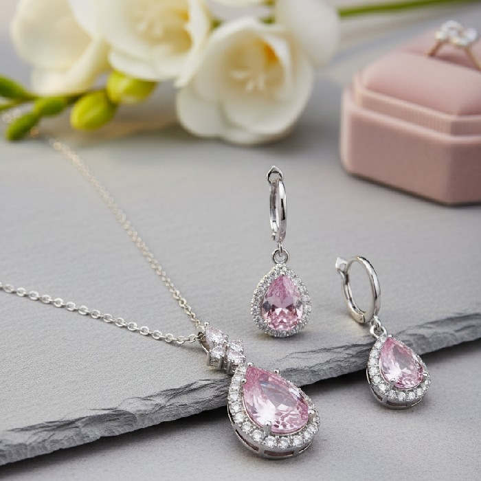 Half‑Set of Necklace & Earrings in Teardrop Quartz‑Like Design with Steel and Halo of Crystals