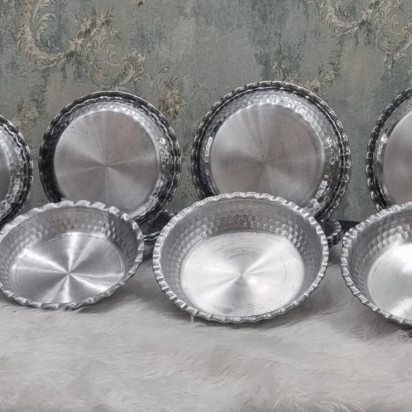 Hand-Hammered-Aluminum-Serving-Plates-–-Set-of-6-Traditional-20-cm-Metal-Dishes-for-Dining-Serving-3