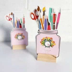 1405 Desk Calendar Pink Mason Jar Stationery Design – Wooden Stand with Washable Transparent Sheets