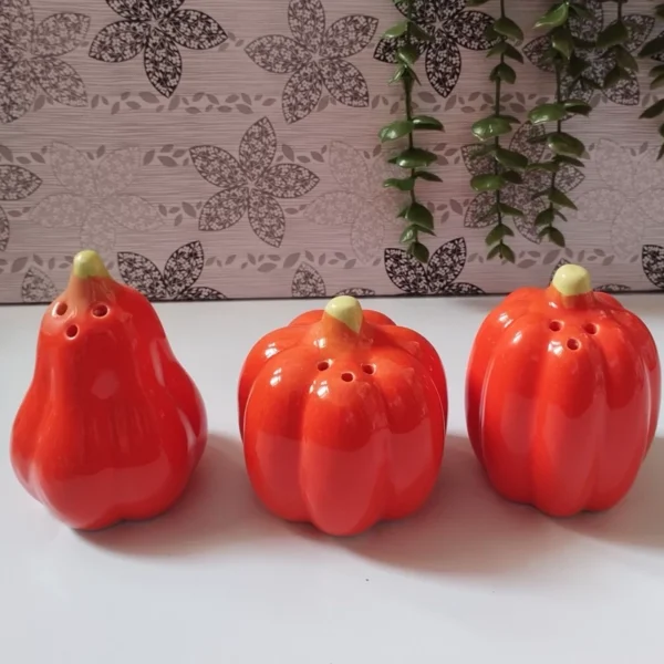 Ceramic-Pumpkin-Salt-Shaker-SetThree-Piece-Decorative-Style-Accessory-for-Cooking-and-Table-Use