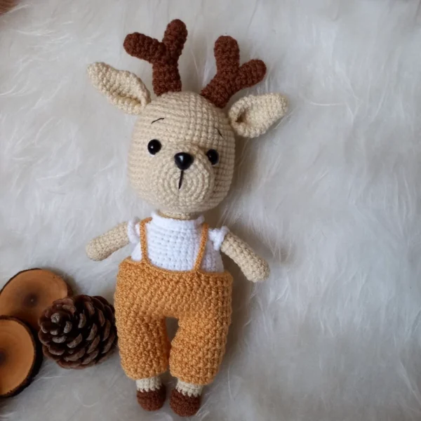 Handmade-Knitted-Deer-Amigurumi-Toy-–-Soft-Plush-Crochet-for-Kids-Babies-Gifts-1